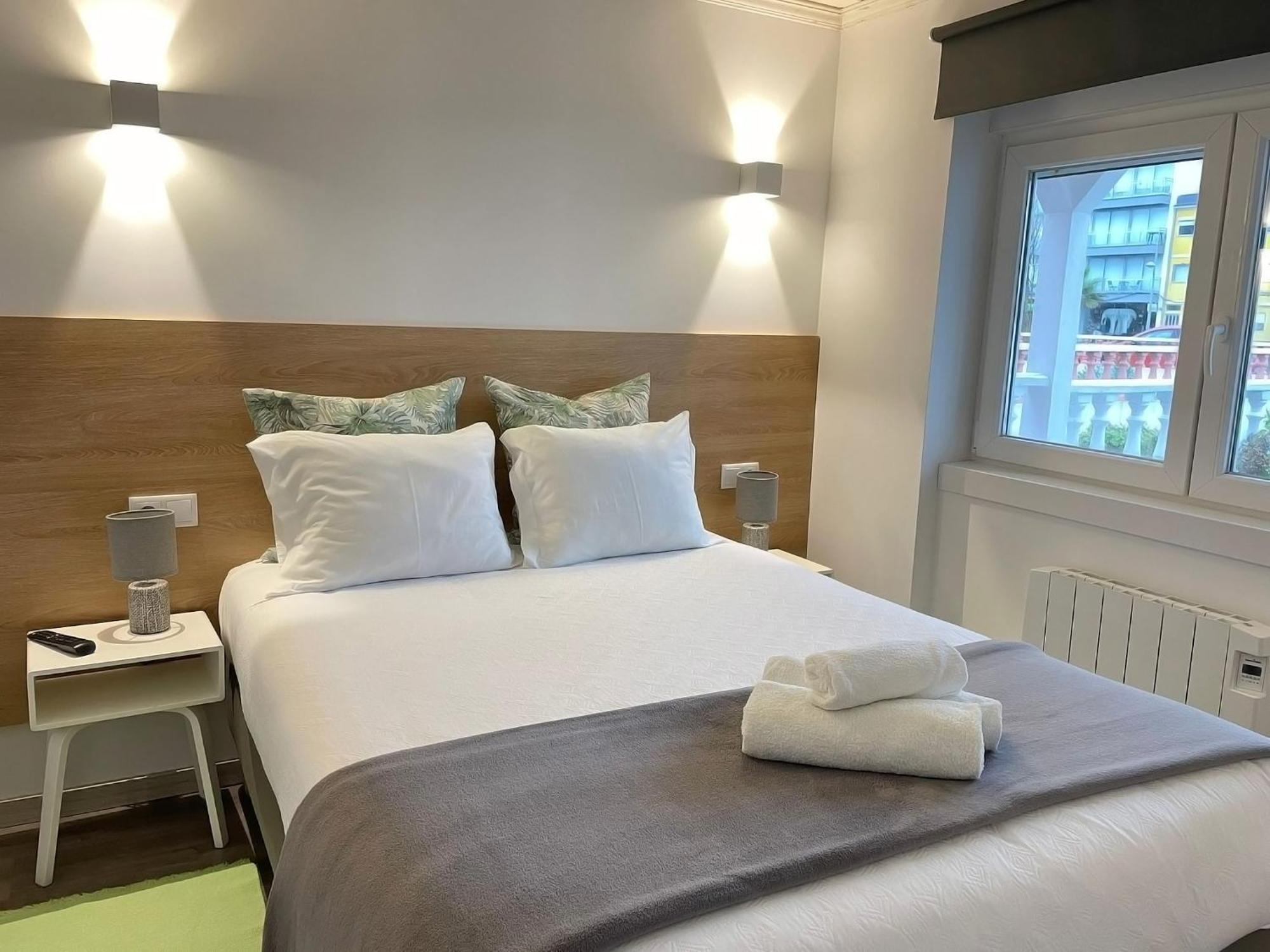 פראיה דה מירה Granny'S Guesthouse מראה חיצוני תמונה